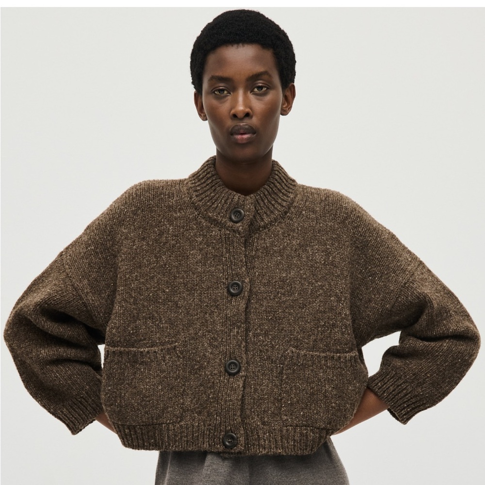 Babaa cardigan no. 23 in oak